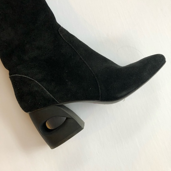 H by Halston suede tall boots sz 6 - Picture 2 of 7